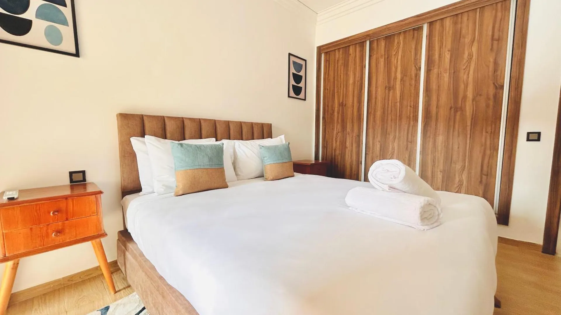 New Apartment In Gueliz, Pool, Balcony & Parking Marrakesh