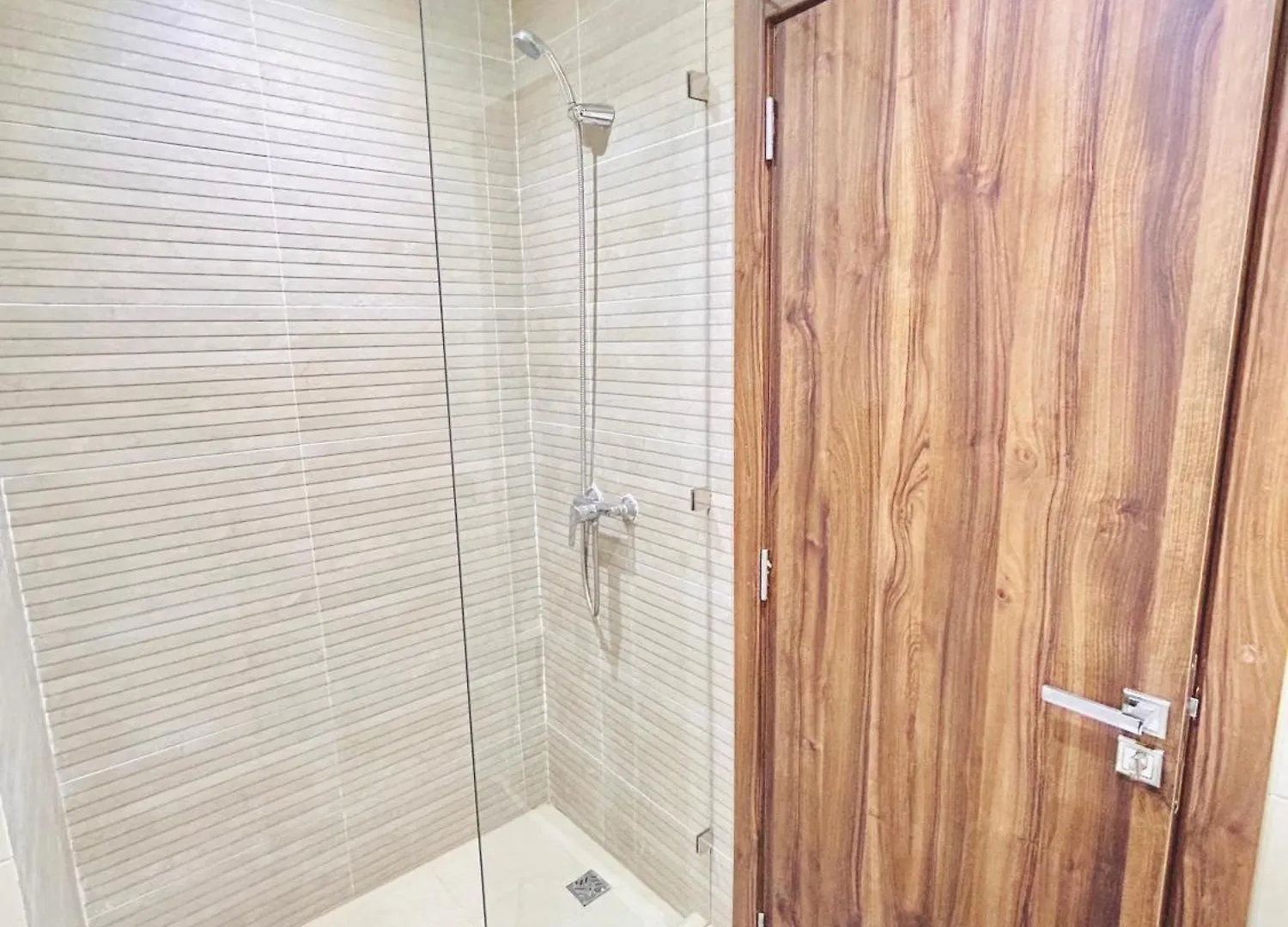 New Apartment In Gueliz, Pool, Balcony & Parking Marrakesh Morocco