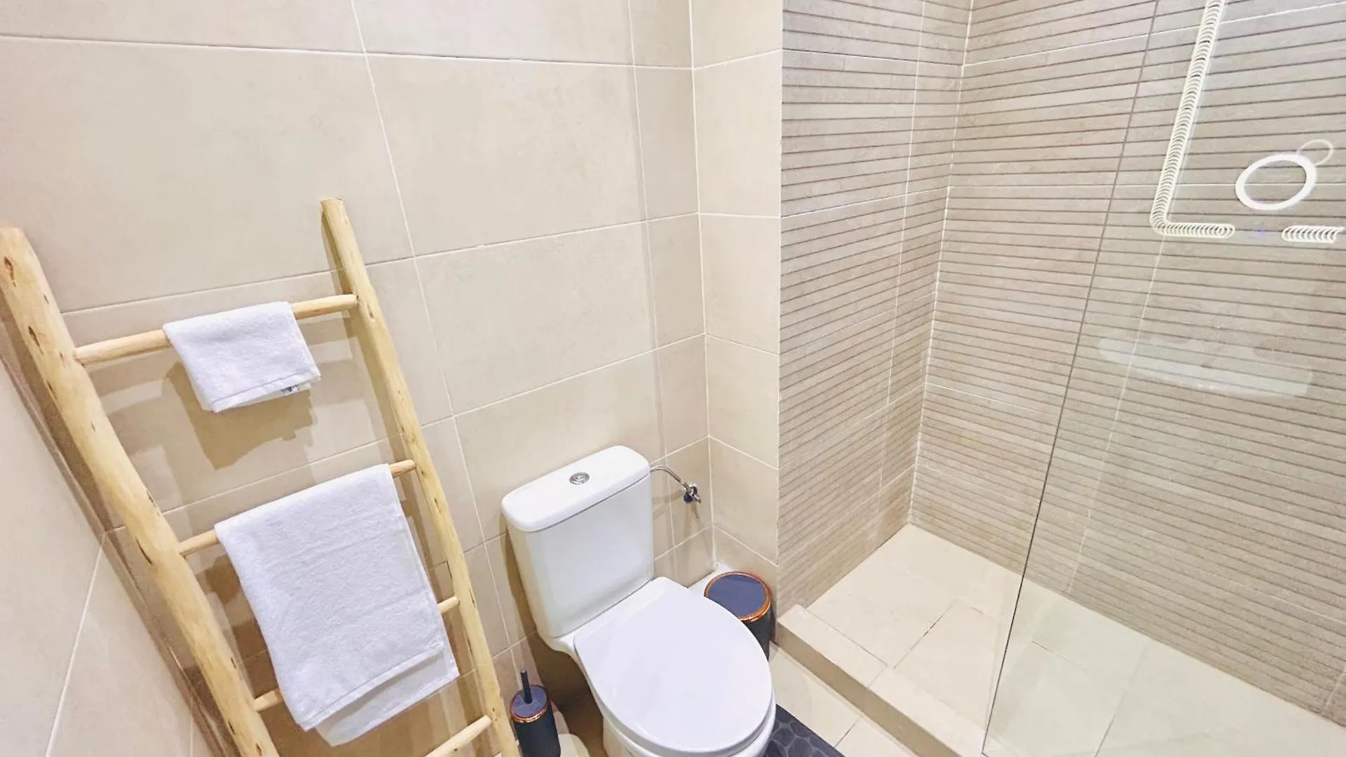 New Apartment In Gueliz, Pool, Balcony & Parking Marrakesh Morocco